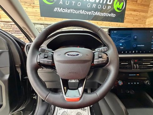 Used 2024 Ford Escape Active w/ Tech Pack #1 AWD/4WD image 17