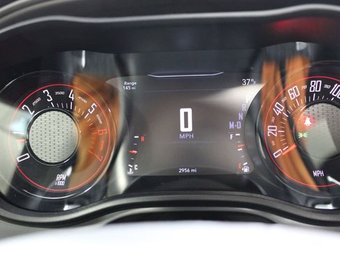 Used 2023 Dodge Challenger R/T w/ Blacktop Package image 31