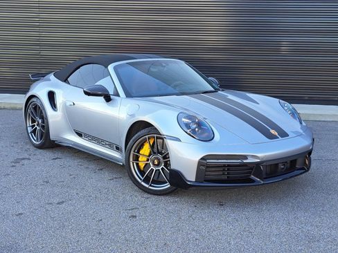 Used 2022 Porsche 911 Turbo S image 9