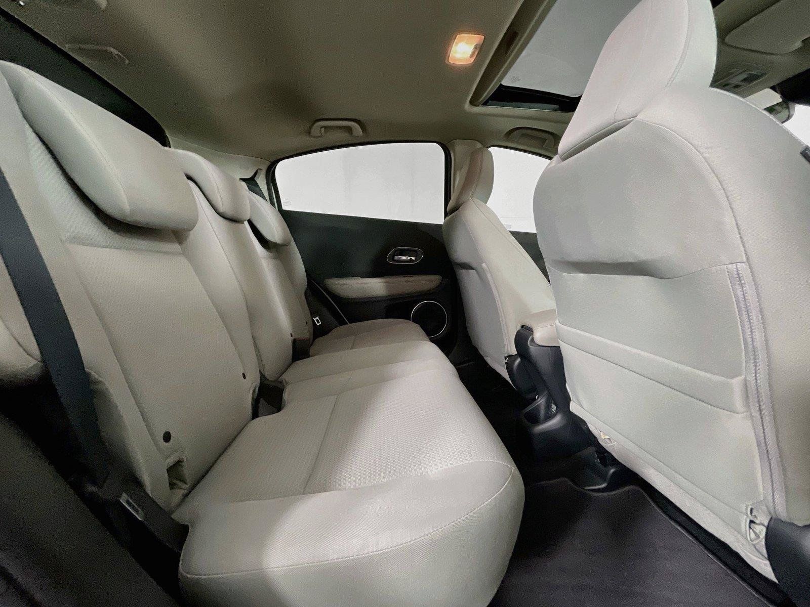Used 2019 Honda HR-V EX image 30