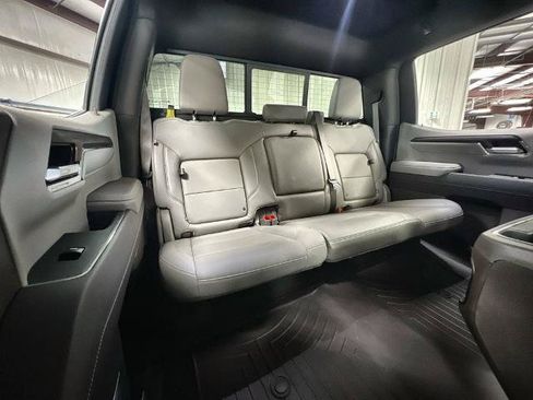 Used 2024 GMC Sierra 1500 SLT AWD/4WD image 23