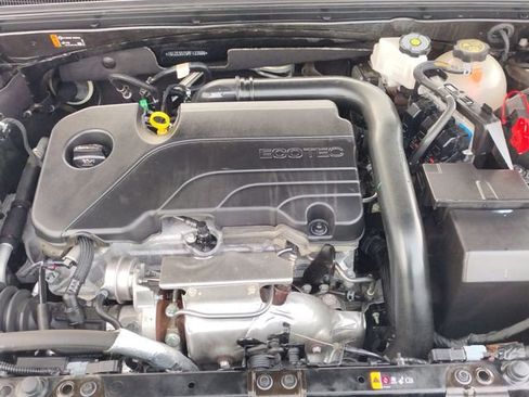 Used 2024 Chevrolet Malibu LT image 50