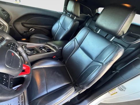 Used 2018 Dodge Challenger GT w/ Driver Convenience Group AWD/4WD image 13
