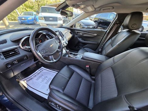 Used 2017 Chevrolet Impala LT image 10