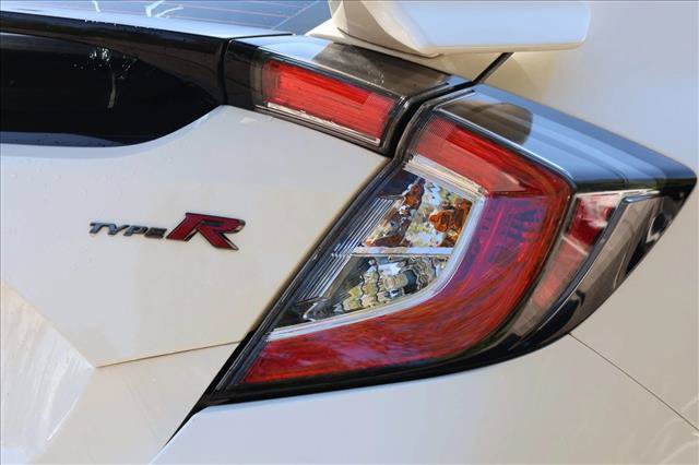 Used 2020 Honda Civic Type R image 11