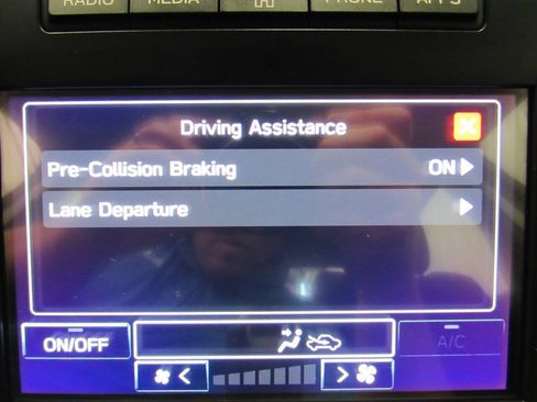 Used 2025 Subaru Legacy AWD/4WD image 39