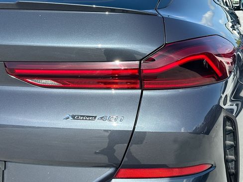 Used 2022 BMW X6 xDrive40i w/ M Sport Package AWD/4WD image 33
