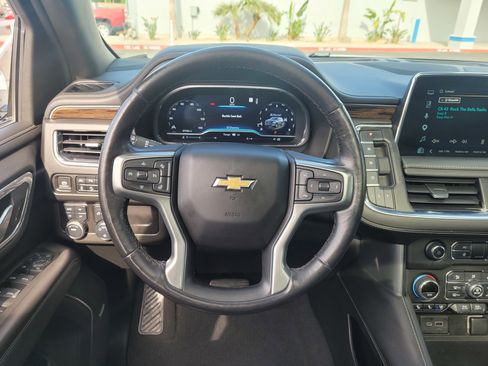 Used 2023 Chevrolet Tahoe Premier image 16