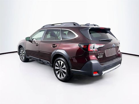 Used 2024 Subaru Outback Limited AWD/4WD image 9