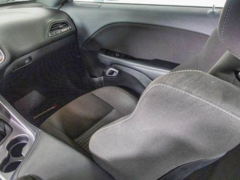 Used 2021 Dodge Challenger R/T Scat Pack image 32