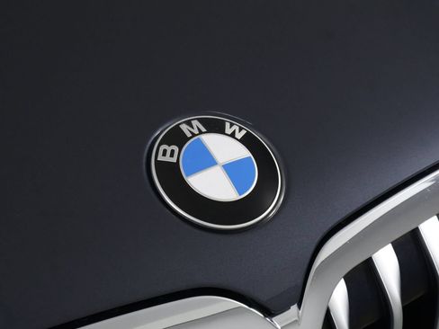 Used 2020 BMW X7 xDrive40i w/ Parking Assistance Package AWD/4WD image 27