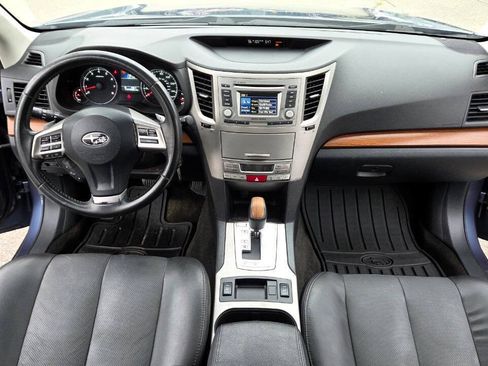 Used 2013 Subaru Outback 2.5i Limited w/ Moonroof Pkg AWD/4WD image 31