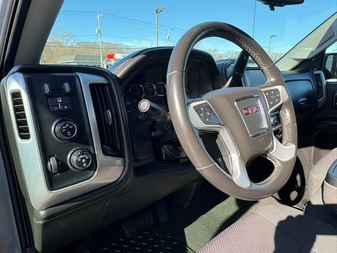 Used 2015 GMC Sierra 1500 SLE w/ SLE Value Package image 17