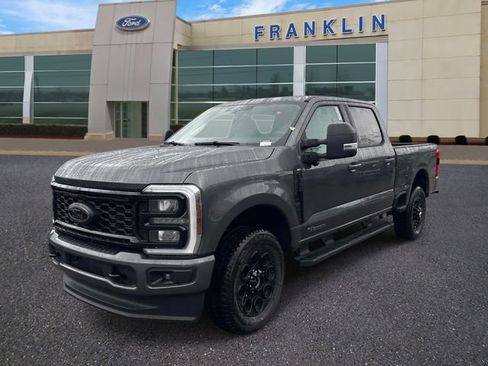 New 2026 Ford F350 XLT w/ XLT Premium Package AWD/4WD image 3