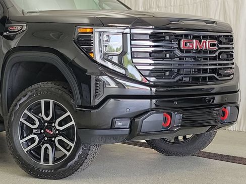 Certified 2026 GMC Sierra 1500 AT4 w/ AT4 Premium Package AWD/4WD image 6