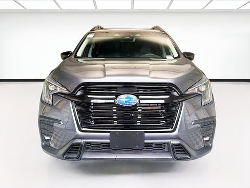 Used 2025 Subaru Ascent Onyx Edition w/ Onyx Package AWD/4WD image 2