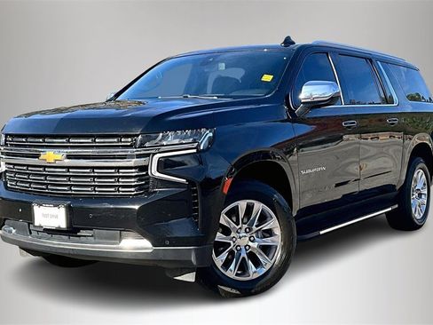 Certified 2022 Chevrolet Suburban Premier image 3