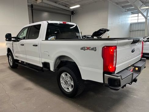 Used 2025 Ford F250 XLT AWD/4WD image 5