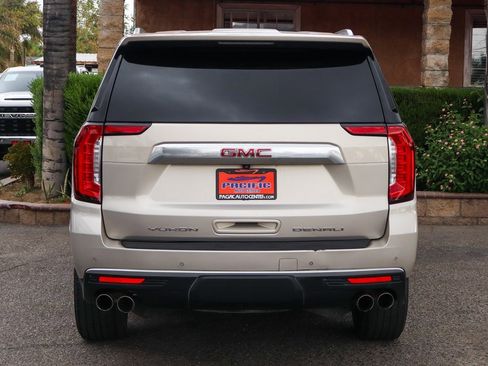 Used 2021 GMC Yukon Denali w/ LPO, Illumination Package image 7