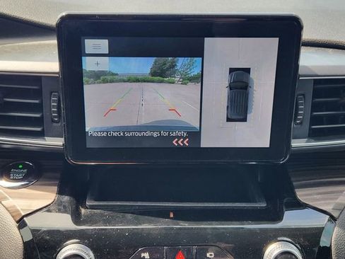 Used 2021 Ford Explorer Limited w/ Hybrid Equipment Group 310A AWD/4WD image 15