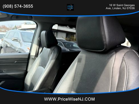 Used 2023 Honda Odyssey EX-L image 10