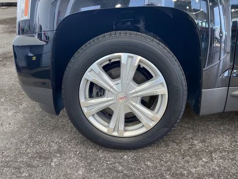 Used 2017 GMC Terrain SLT w/ Open Road Package FWD image 12