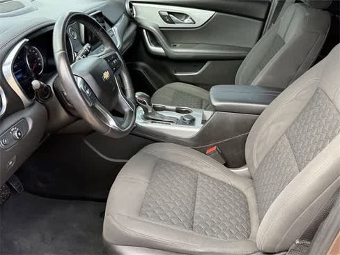 Used 2019 Chevrolet Blazer LT image 11