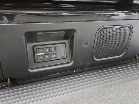 Used 2024 GMC Sierra 2500 Denali Ultimate AWD/4WD image 42