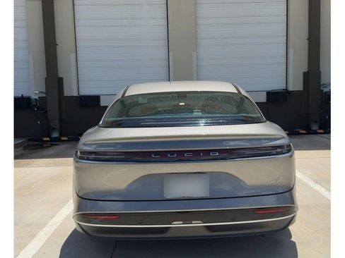Used 2025 Lucid Air Pure RWD image 4