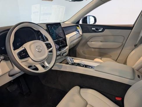 New 2026 Volvo XC60 T8 Ultra w/ Protection Package Premier AWD/4WD image 11