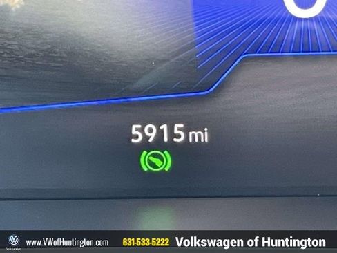 Used 2024 Volkswagen Tiguan S image 22