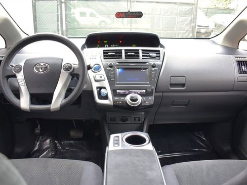 Used 2012 Toyota Prius V Two FWD image 12