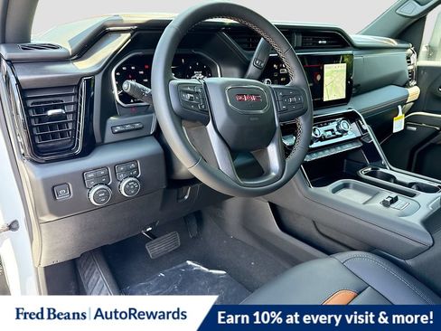 New 2026 GMC Sierra 2500 AT4 w/ AT4 Premium Plus Package AWD/4WD image 11