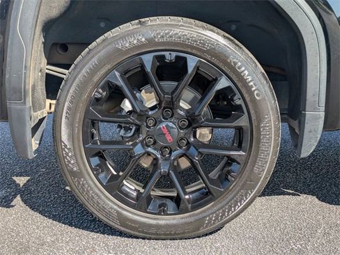 Used 2024 GMC Sierra 1500 Denali image 12