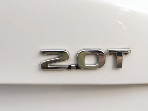 Used 2020 Genesis G70 2.0T w/ Elite Package RWD image 30
