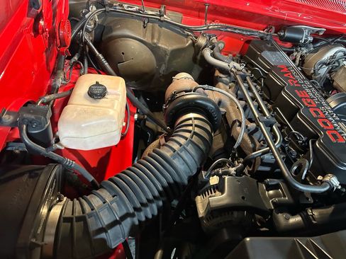 Used 1993 Dodge D/W Truck 250 image 29