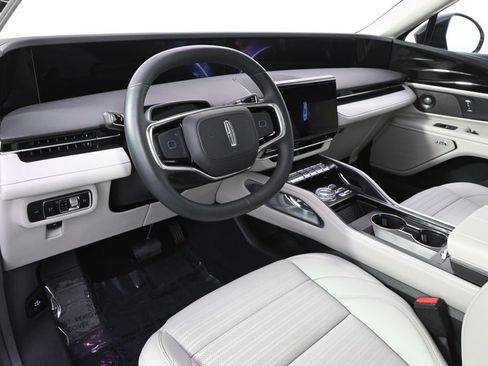 New 2026 Lincoln Nautilus Reserve AWD/4WD image 11