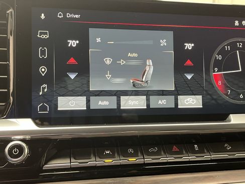 Certified 2022 GMC Sierra 1500 SLT image 22