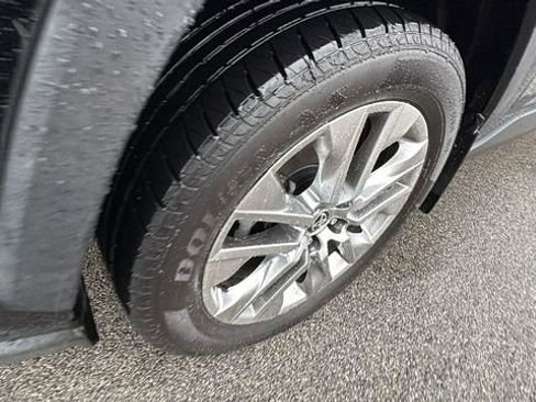 Certified 2020 Toyota RAV4 XLE Premium image 9