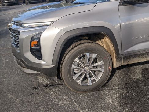 New 2026 Chevrolet Equinox LT image 10