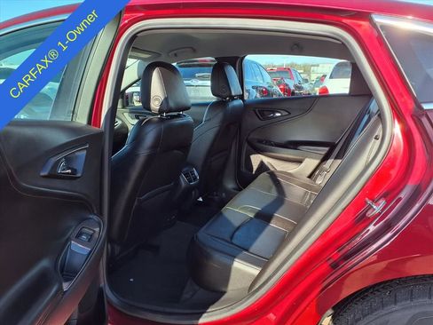Used 2018 Chevrolet Malibu Hybrid w/ Leather Package image 11