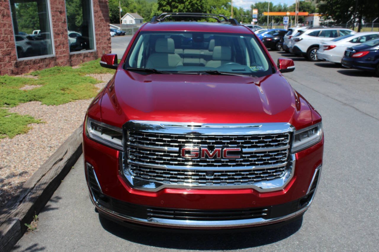 Used 2021 GMC Acadia Denali w/ Denali Technology Package AWD/4WD image 4