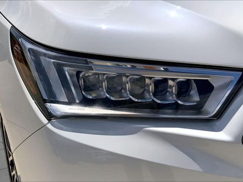 Used 2017 Acura MDX FWD w/ Advance Package image 28