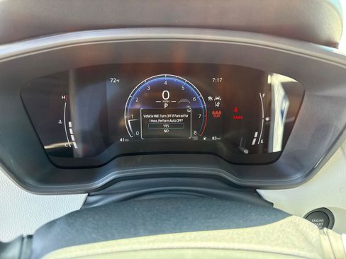 Used 2026 Toyota Corolla Cross LE w/ Moonroof Package image 12