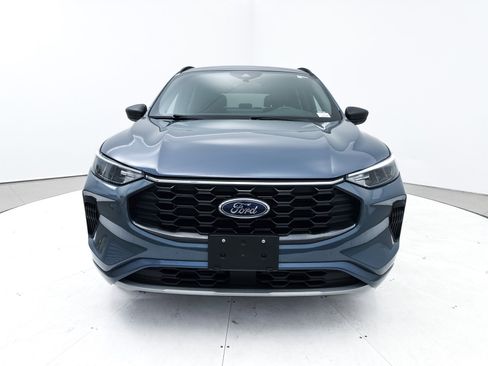 Used 2023 Ford Escape ST-Line w/ Tech Pack #1 image 11