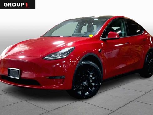 Used 2021 Tesla Model Y Long Range image 1