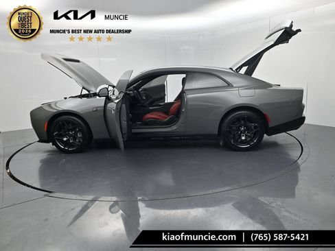 Used 2026 Dodge Charger Scat Pack AWD/4WD image 56