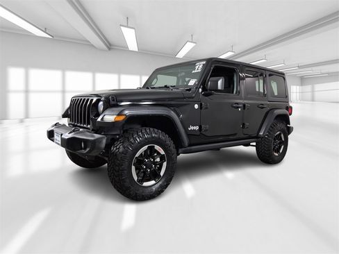 Used 2018 Jeep Wrangler Unlimited Sport S image 2
