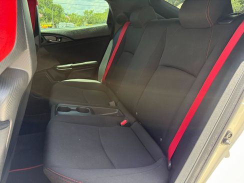 Used 2019 Honda Civic Type R image 26