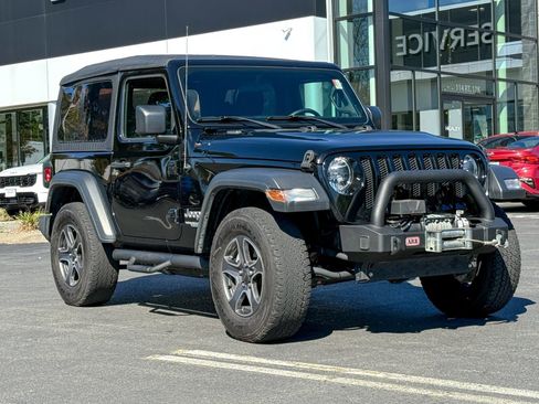 Used 2018 Jeep Wrangler Sport S image 1